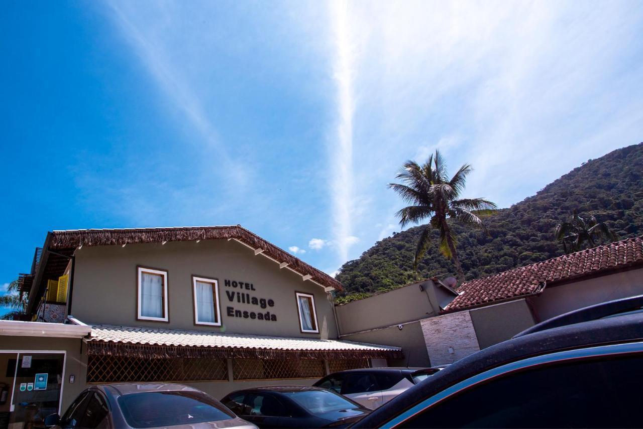 Hotel Village Enseada Ubatuba Kültér fotó