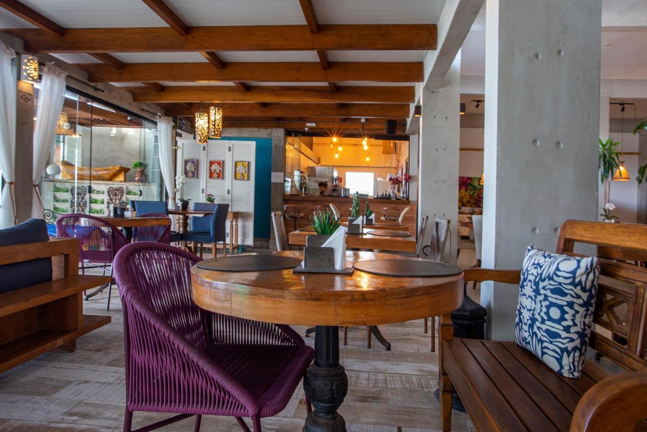 Hotel Village Enseada Ubatuba Kültér fotó